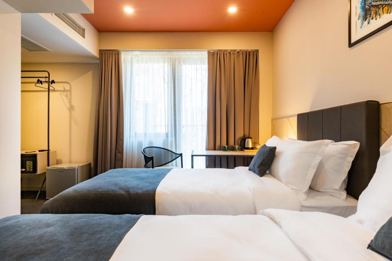 Reikartz King Tamar Tbilisi Hotel Exterior photo